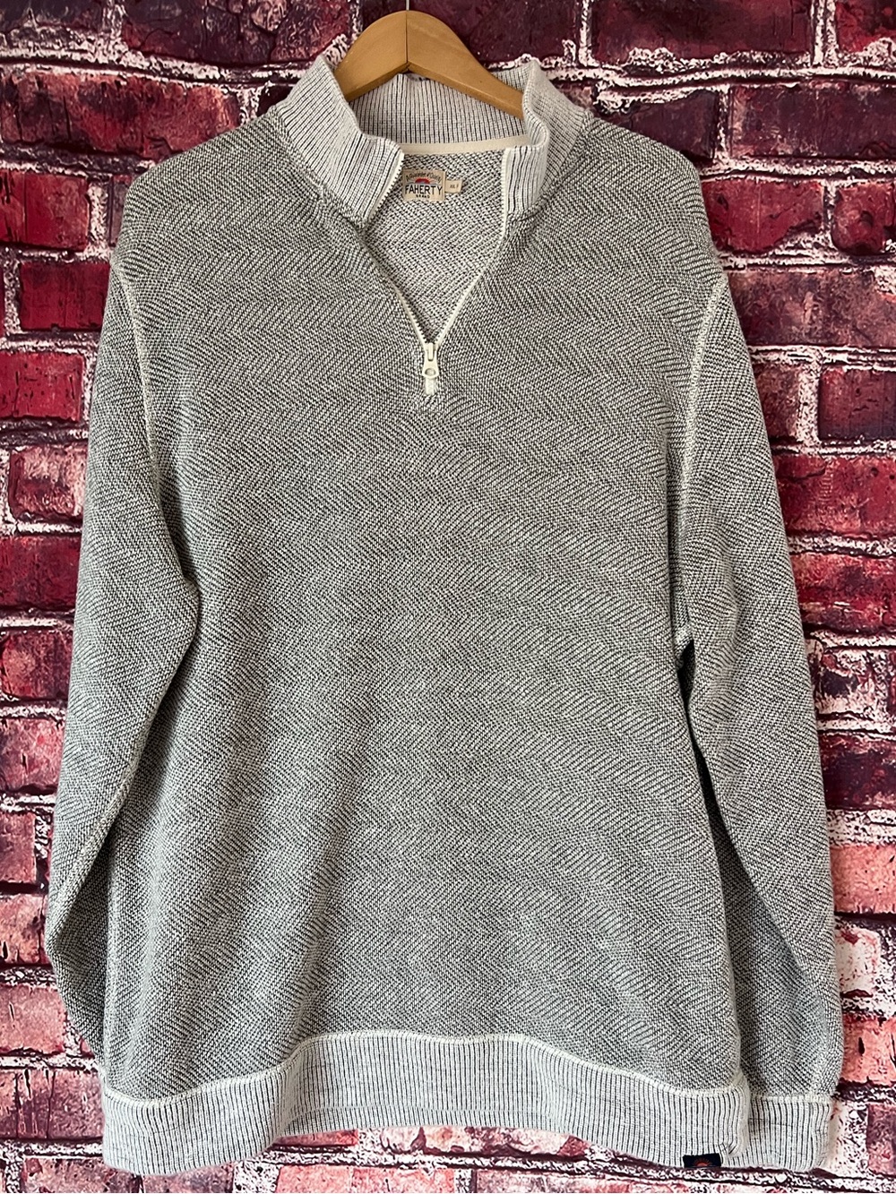 Faherty Legend Quarter Zip Sweater Grey Herringbone